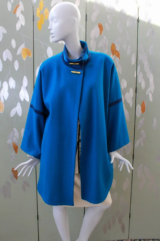 Pocketed Jackets1980s Guy Laroche Blue Wool Coat, Large