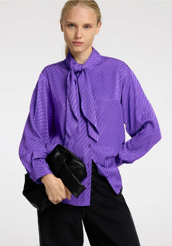 Limited Edition ShirtsSelected Femme Cassia Scarf Neck Shirt, Purple